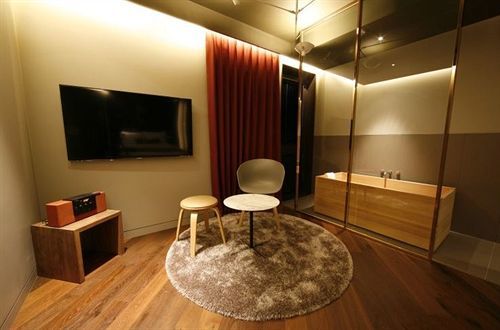 Js The Classic Hotel Osan Экстерьер фото